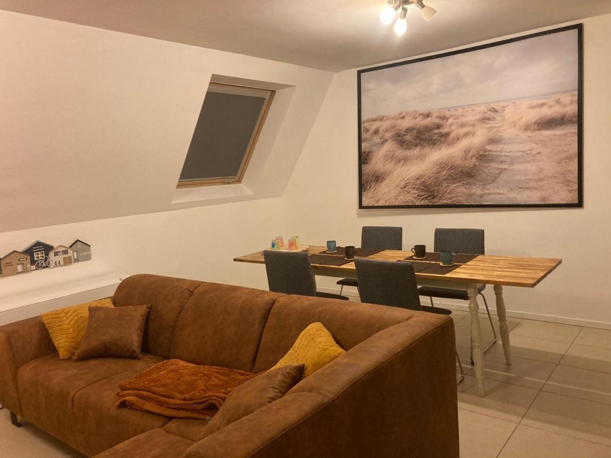 Appartement Seafox De Haan Exterior photo